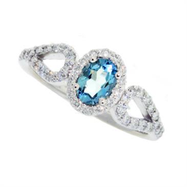 Prima Aquamarine & Diamond Ring