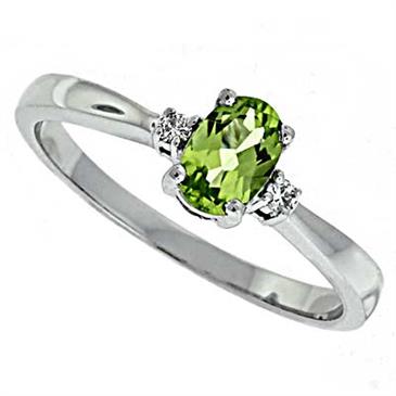 Prima Diamond And Peridot Ring