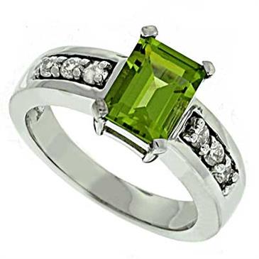 Prima Diamond And Peridot Ring