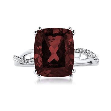 Prima Garnet & Diamond Ring