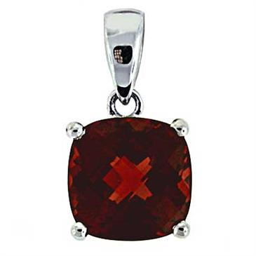 Prima Garnet Pendant