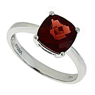 Prima Garnet Ring