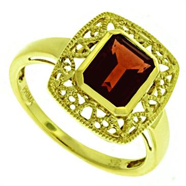 Prima Garnet Ring