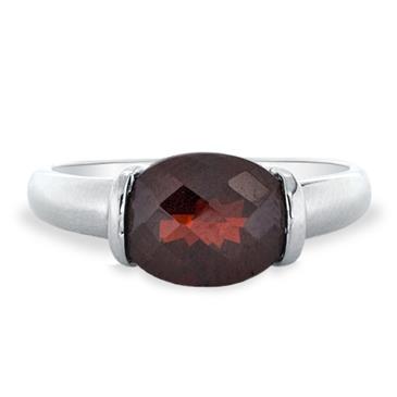 Prima Garnet Ring