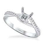 Prima Diamond Engagement Ring (5x5mm Princess Cut Center)