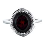 Prima Garnet & Diamond Ring